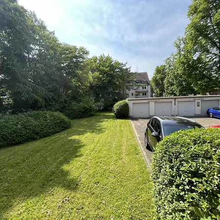 Dein Flughafen Messe Nahe Duesseldorf 1 شقة